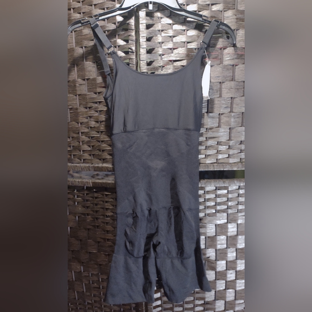 Shrinx Shapewear Black Tummy Control Bodysuit XL/XXL New